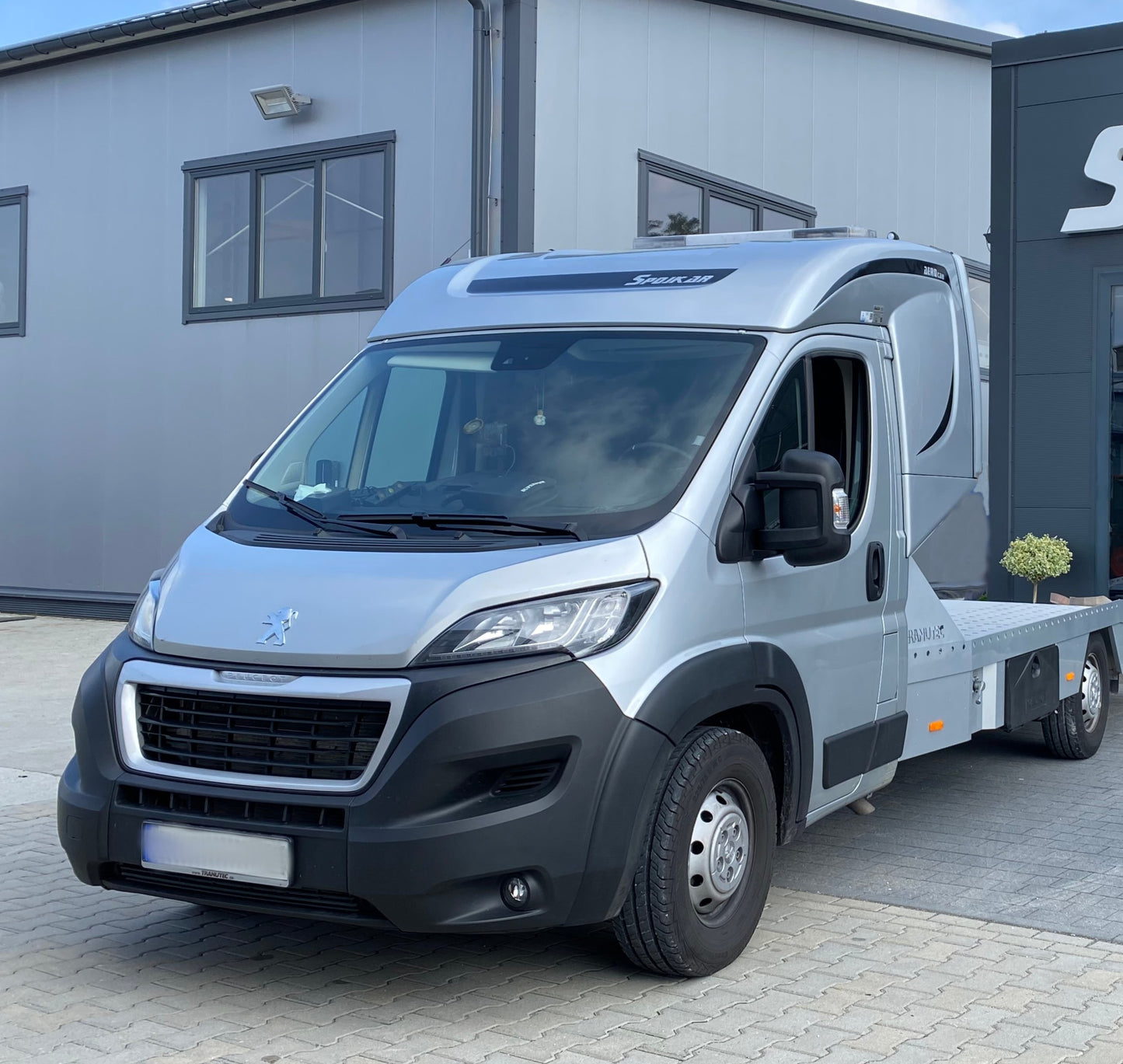 Peugeot Boxer Abschleppauto Kabine