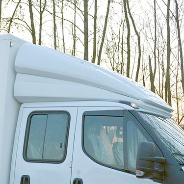 Dachspoiler IVECO Daily geklebt Doppelkabine Fahrzeugbau