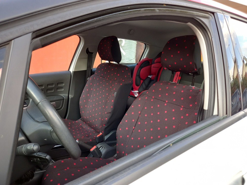 Schonbezug rot Seat Combi Ibiza