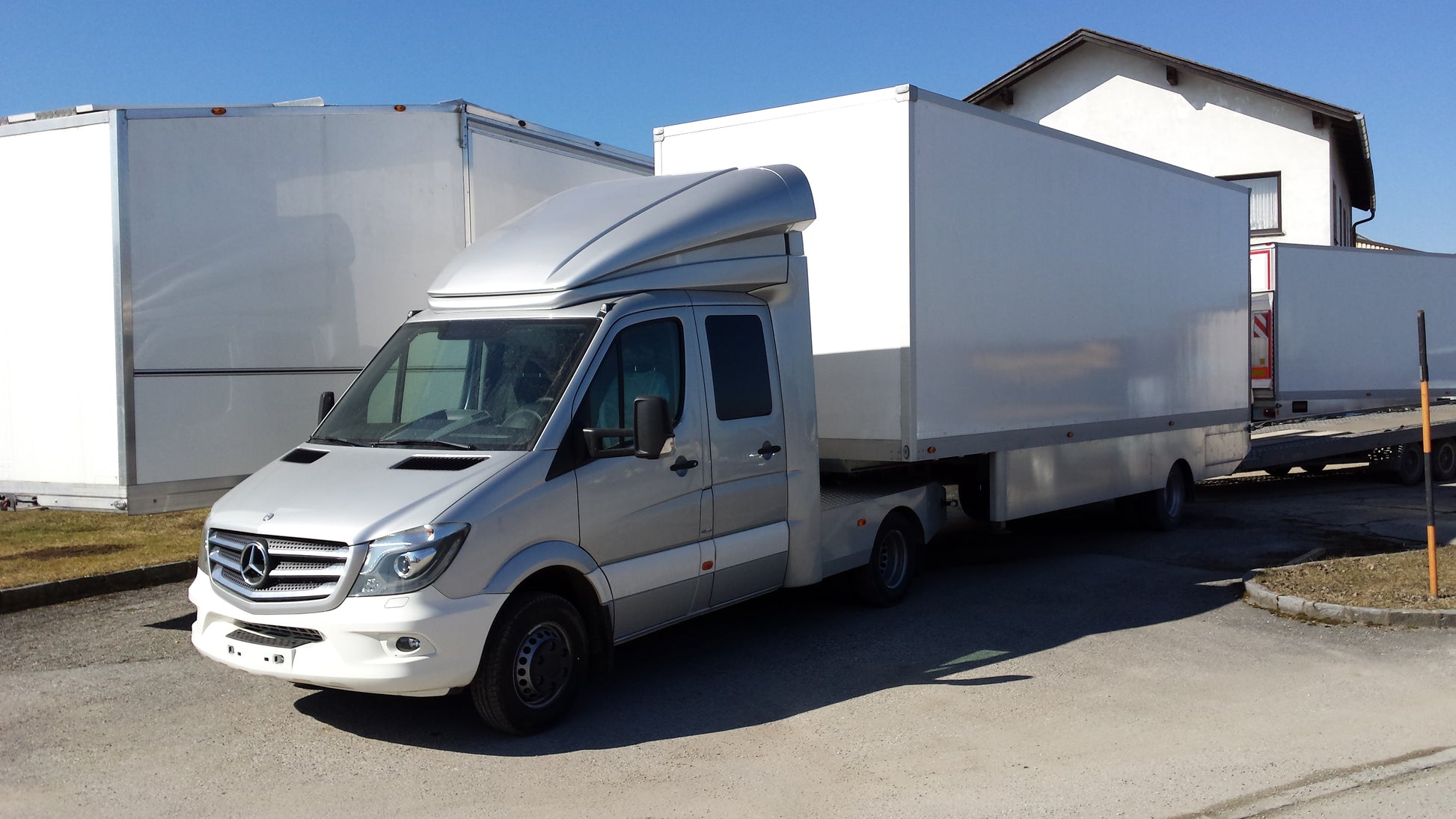 Aeropaket Mercedes Sprinter Sattelzugmaschine BM907