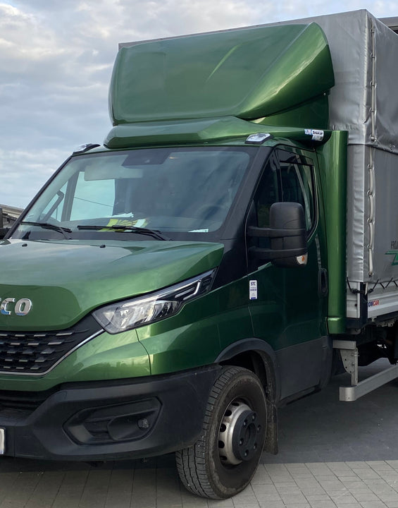 Dachspoiler IVECO Daily höhenverstellbar ( Seitenflaps als Option )