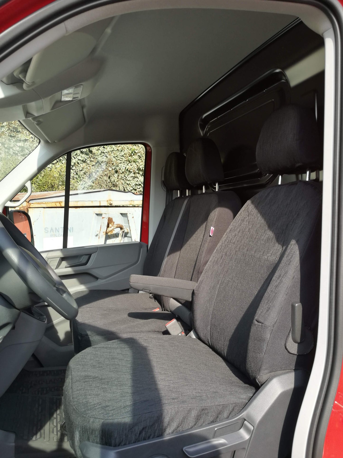 Sitzbezüge VW Crafter Fahrer und Beifahrersitz