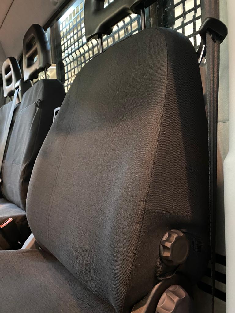Sitzbezug Iveco Daily Fahrer und Beifahrersitz