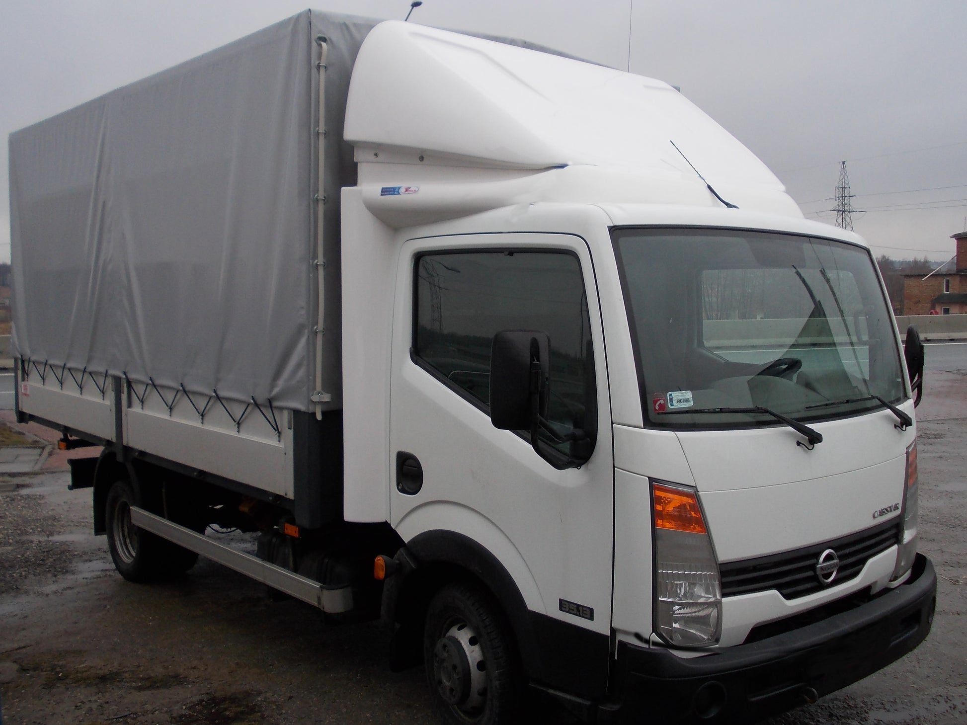 Dachspoiler Nissan Cabstar Aerodynamik