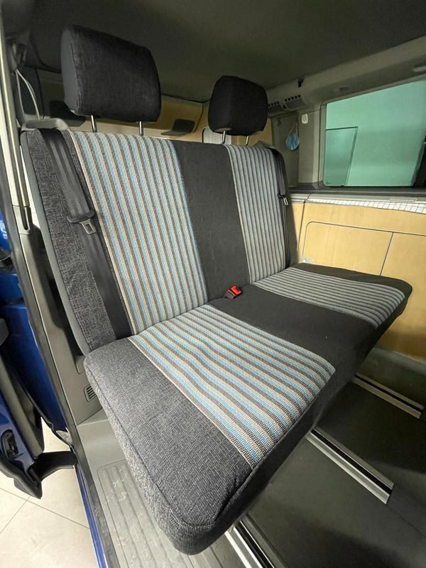 Stoffbezug Wohnmobil, grau/blau gestreift