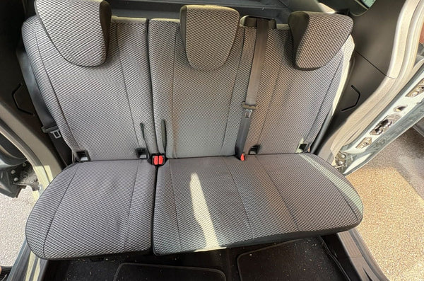 Stoffbezug Nissan Townstar, hellgrau